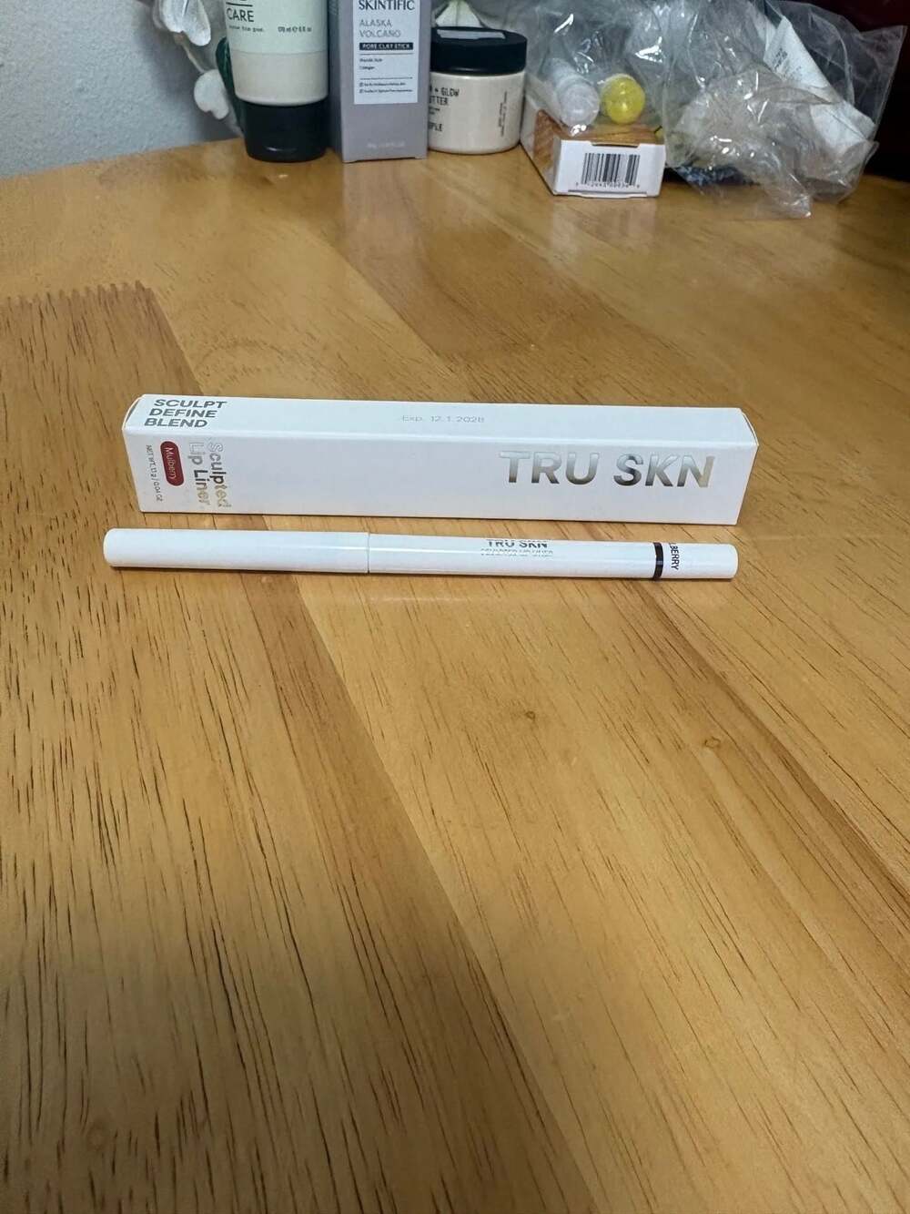TRU SKN Mulberry Sculpted Lip Liner,‎ 0.04 oz